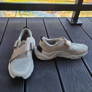 Women's Kinetic™ RNEGD Sorel Strap Sneaker - Size 7.5 - Fawn Sea Salt